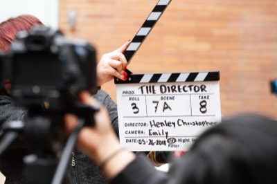 Stile Regista: Analisi di 5 Elementi Chiave del Cinema Moderno